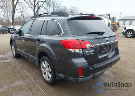 2011 Subaru Outback 3.6R Limited z USA, uszkodzony, nr VIN 4S4BRDKC8B2429693
